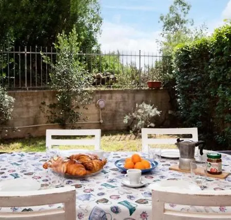 Casa Margaux Con Giardino